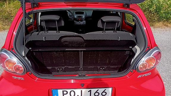 Toyota Aygo 7 of 14