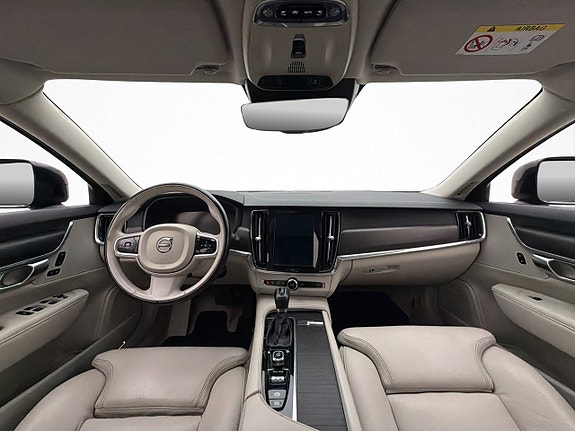 Volvo V90 Cross Country 20 of 30