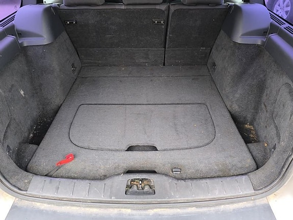 Volvo V50 8 of 10