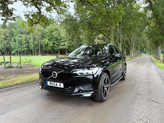 Volvo XC60 2 of 11