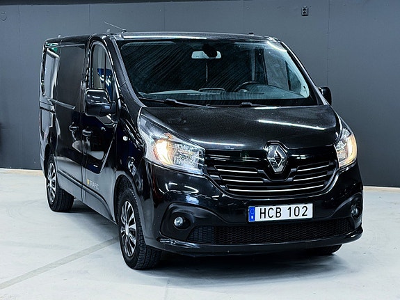 Renault Trafic 6 of 8