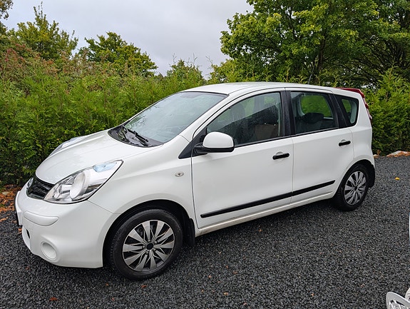 Nissan Note 3 of 11