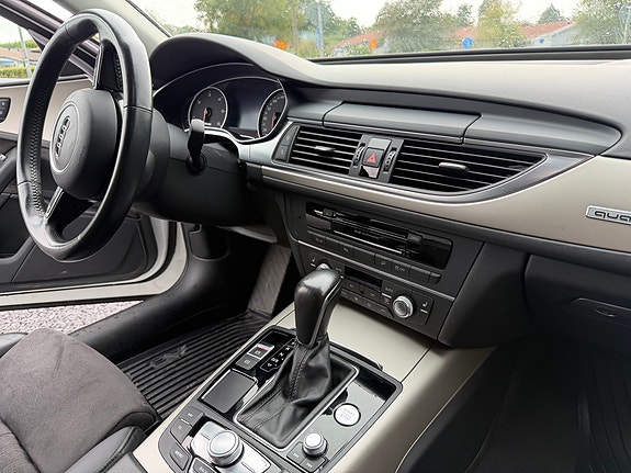 Audi A6 allroad 7 of 10