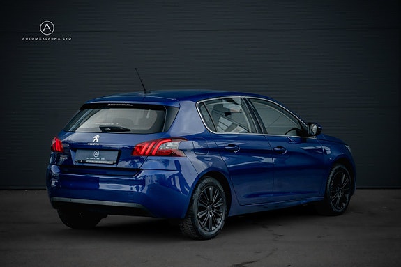 Peugeot 308 14 of 21