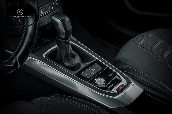Peugeot 308 9 of 21