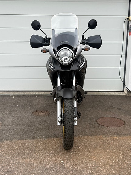 Honda XL700V 3 of 10