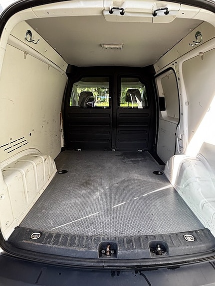 Volkswagen Caddy 7 of 7