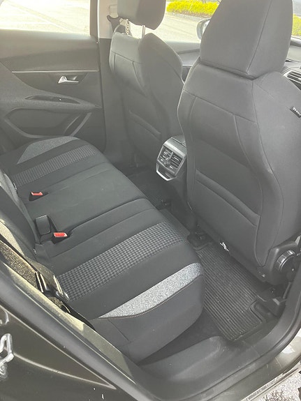 Peugeot 3008 5 of 6