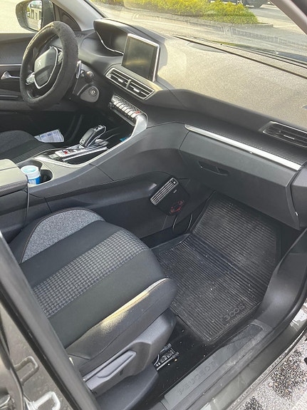 Peugeot 3008 6 of 6