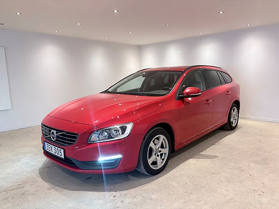 Volvo V60 4 of 16