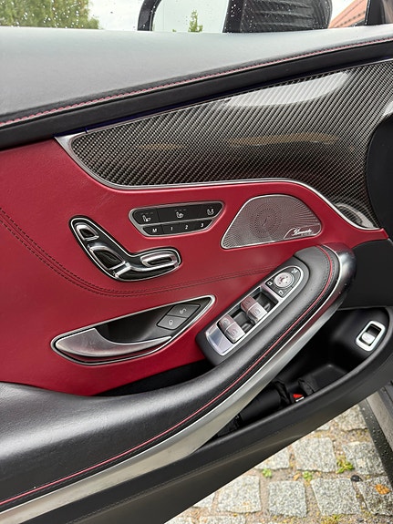 Mercedes-Benz S63 10 of 14
