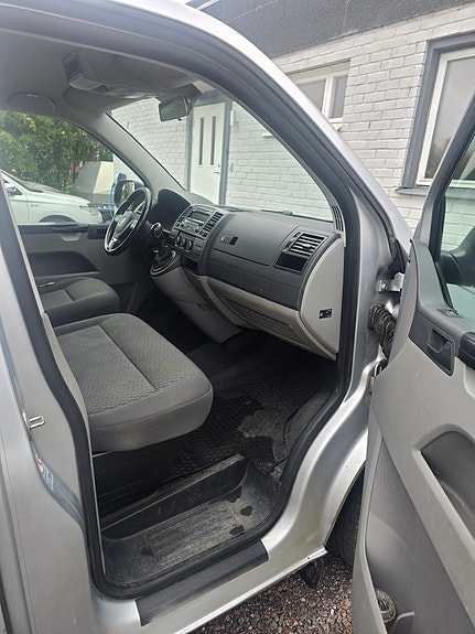 Volkswagen Transporter 5 of 9