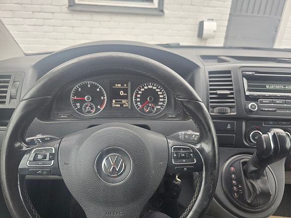 Volkswagen Transporter 8 of 9
