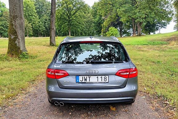 Audi A4 16 of 17