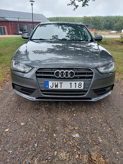 Audi A4 14 of 18
