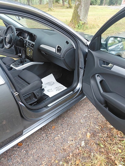 Audi A4 4 of 18