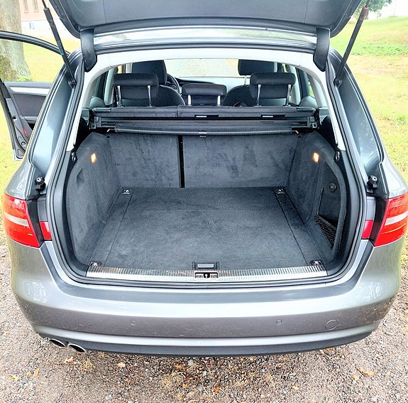 Audi A4 9 of 17