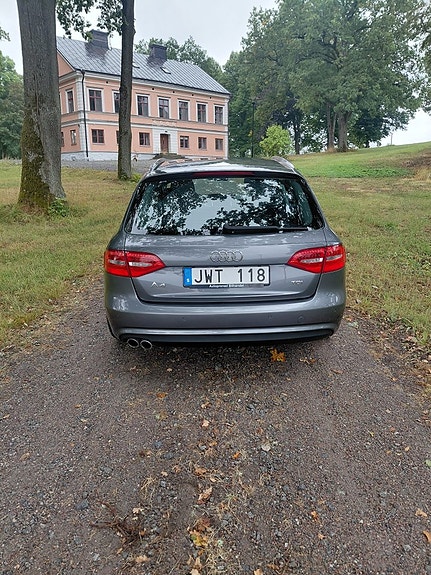 Audi A4 17 of 18