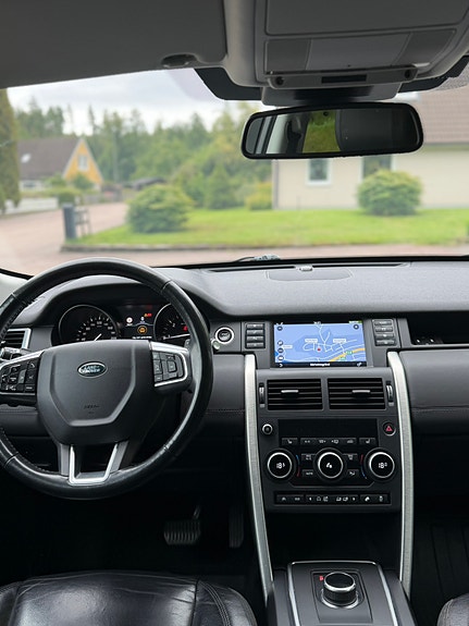 Land Rover Discovery Sport 6 of 9