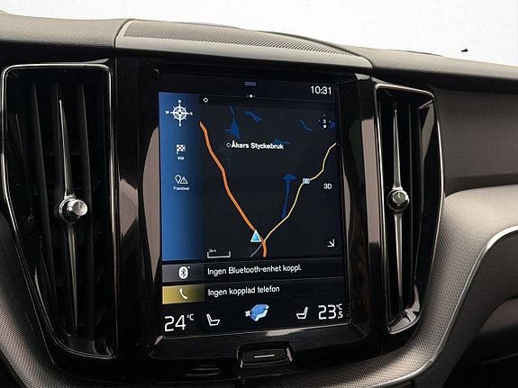 Volvo XC60 22 of 30