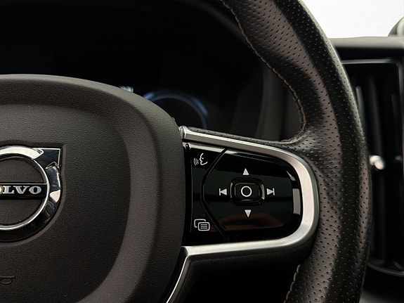 Volvo XC60 19 of 30