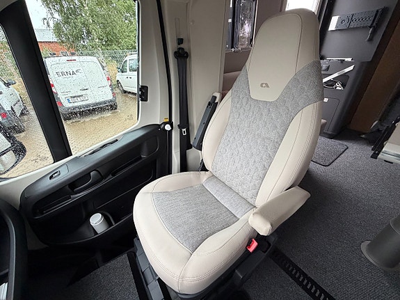 Adria Adria Mobil Coral 670 2.2 MultiJet Automatisk, 160 hk 18 of 30