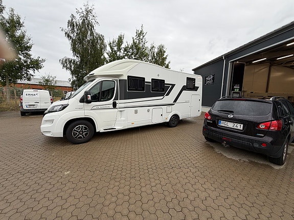 Adria Adria Mobil Coral 670 2.2 MultiJet Automatisk, 160 hk 4 of 30