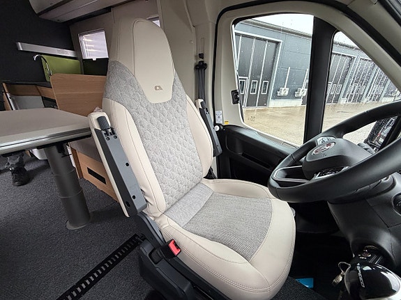 Adria Adria Mobil Coral 670 2.2 MultiJet Automatisk, 160 hk 19 of 30