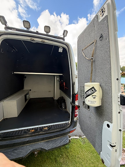 Mercedes-Benz Sprinter 318 9 of 10