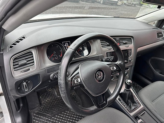 Volkswagen Golf I 5 of 5