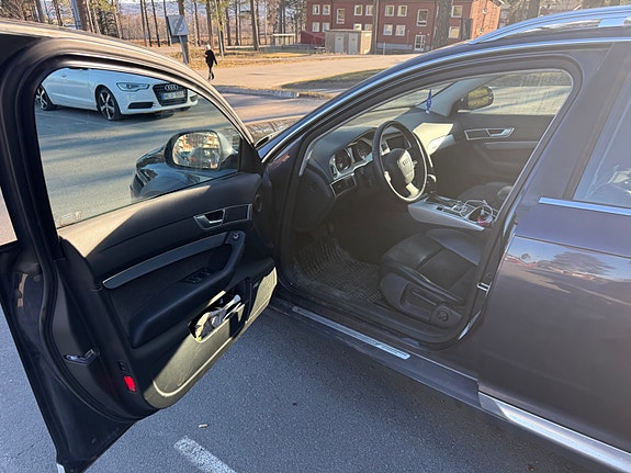 Audi A6 allroad 5 of 7