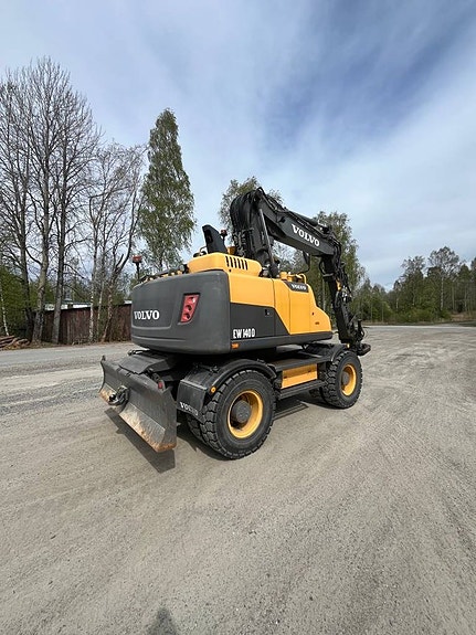 Volvo EW140D / GPS / D-värmare / C-smörj 2 of 7