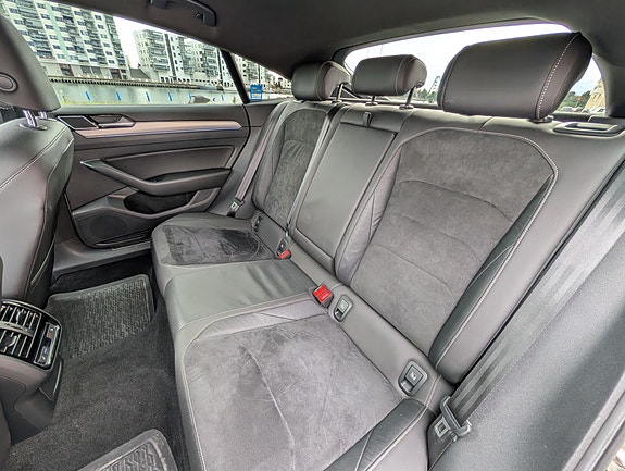 Volkswagen Arteon 11 of 13