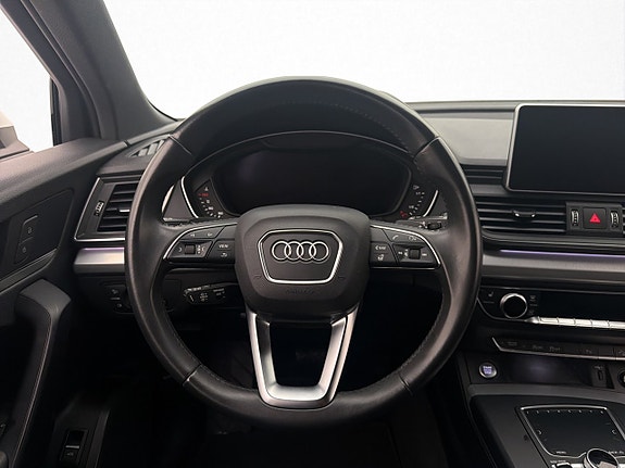 Audi Q5 11 of 30