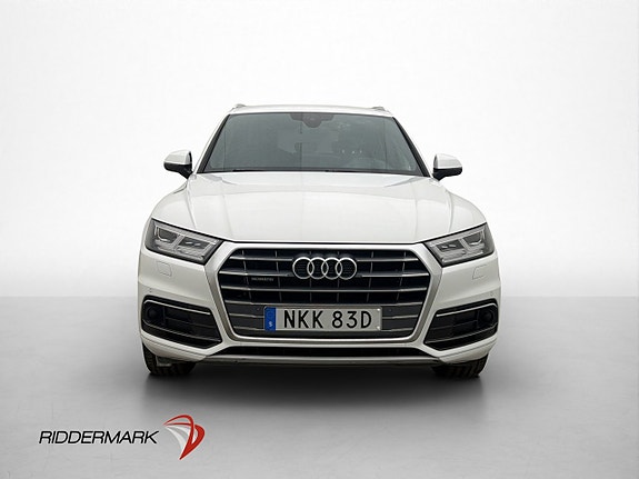 Audi Q5 2 of 30