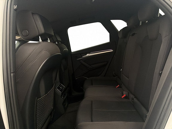 Audi Q5 15 of 30