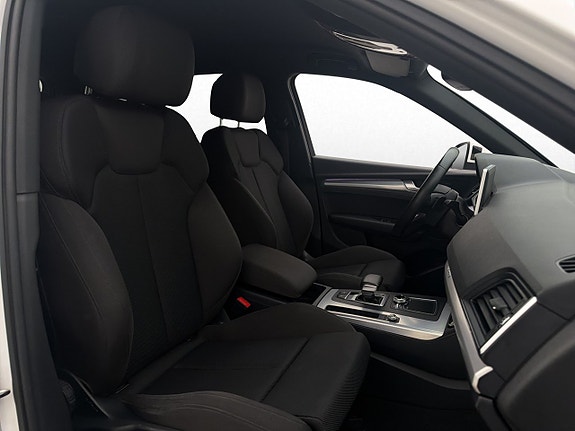 Audi Q5 10 of 30