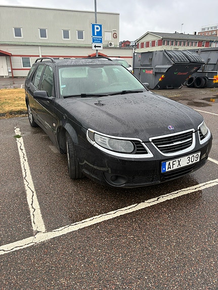Saab 9-5 3 of 4
