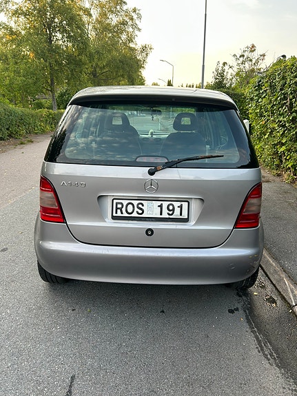 Mercedes-Benz A140 4 of 4