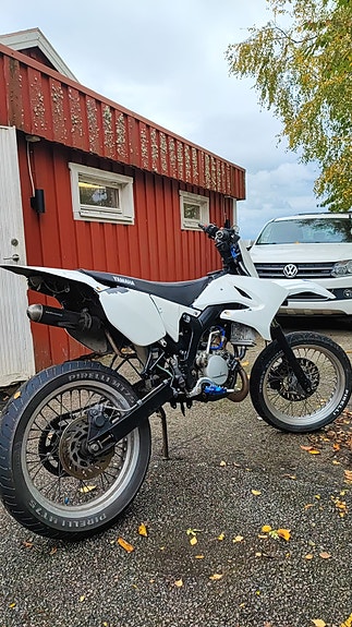 Yamaha DT50rsm 2 of 5