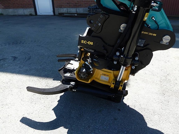 Kobelco SK140SRLC-7 12 of 12