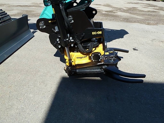 Kobelco SK140SRLC-7 5 of 12