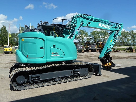 Kobelco SK140SRLC-7 3 of 12