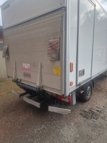 Mercedes-Benz Sprinter 316 4 of 5