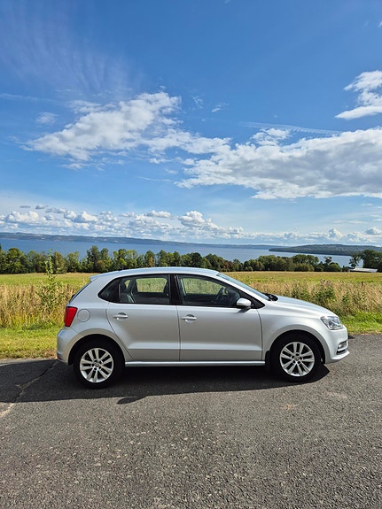 Volkswagen Polo 3 of 8