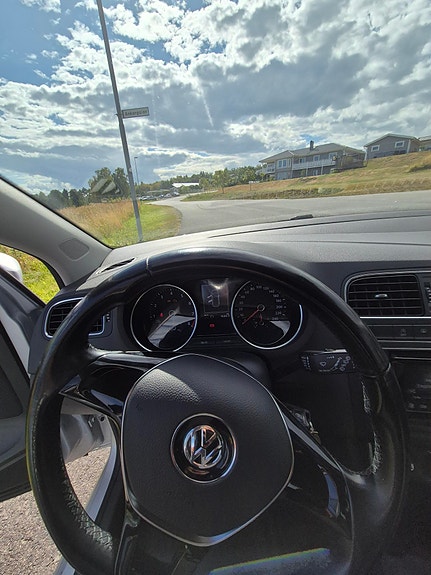Volkswagen Polo 5 of 8
