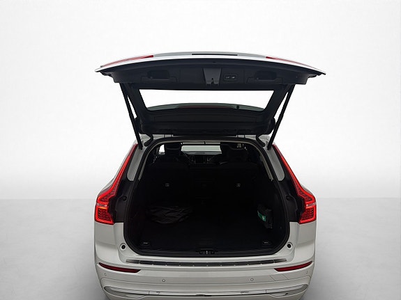 Volvo XC60 9 of 30