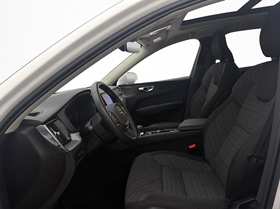 Volvo XC60 12 of 30