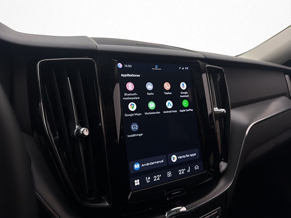Volvo XC60 25 of 30