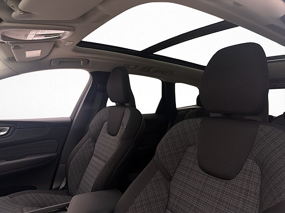 Volvo XC60 14 of 30